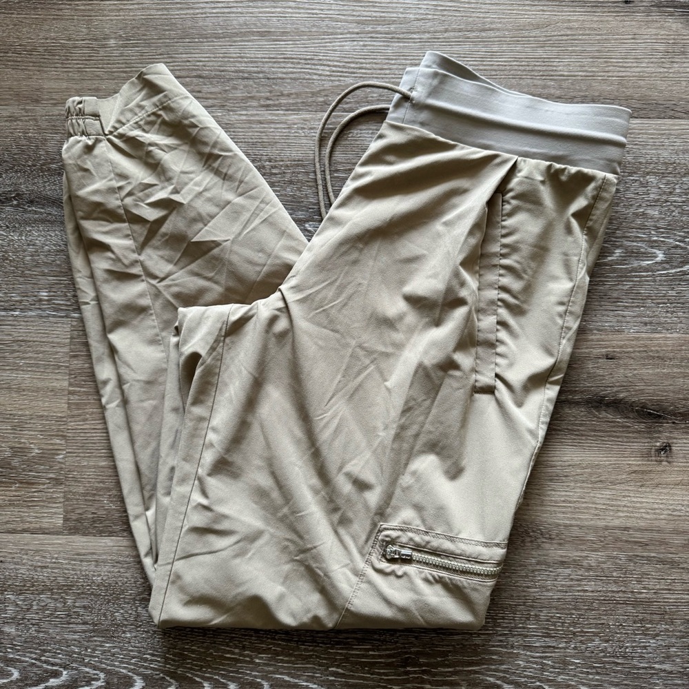 Athleta Women’s Venture Jogger Pants